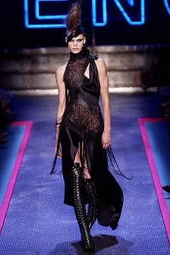 Look 11